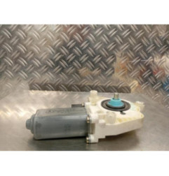 Moteur leve vitre avant gauche MERCEDES CLASSE A 169 Photo n°4