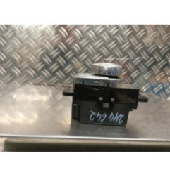 Commande GPS MERCEDES CLASSE A 176 Photo n°1