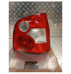Feu arriere principal droit (feux) VOLKSWAGEN POLO 4 Photo n°1