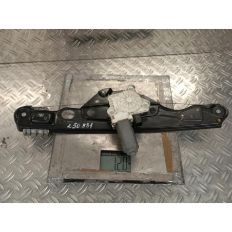 Moteur leve vitre arriere gauche MERCEDES CLASSE E 211 Photo n°1