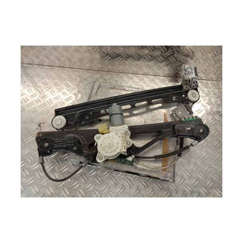 Moteur leve vitre avant droit MERCEDES CLASSE E 211