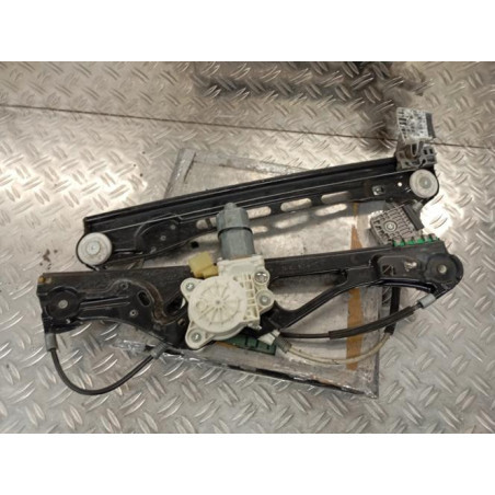 Moteur leve vitre avant droit MERCEDES CLASSE E 211 Photo n°1