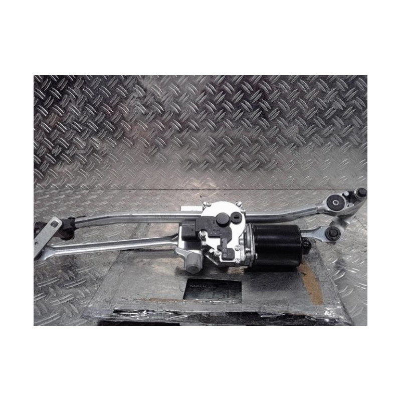 Moteur essuie glace avant BMW SERIE 1 E87