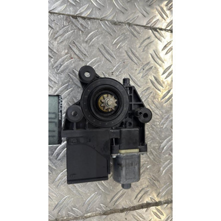 Moteur leve vitre arriere gauche RENAULT SCENIC 3 Photo n°1