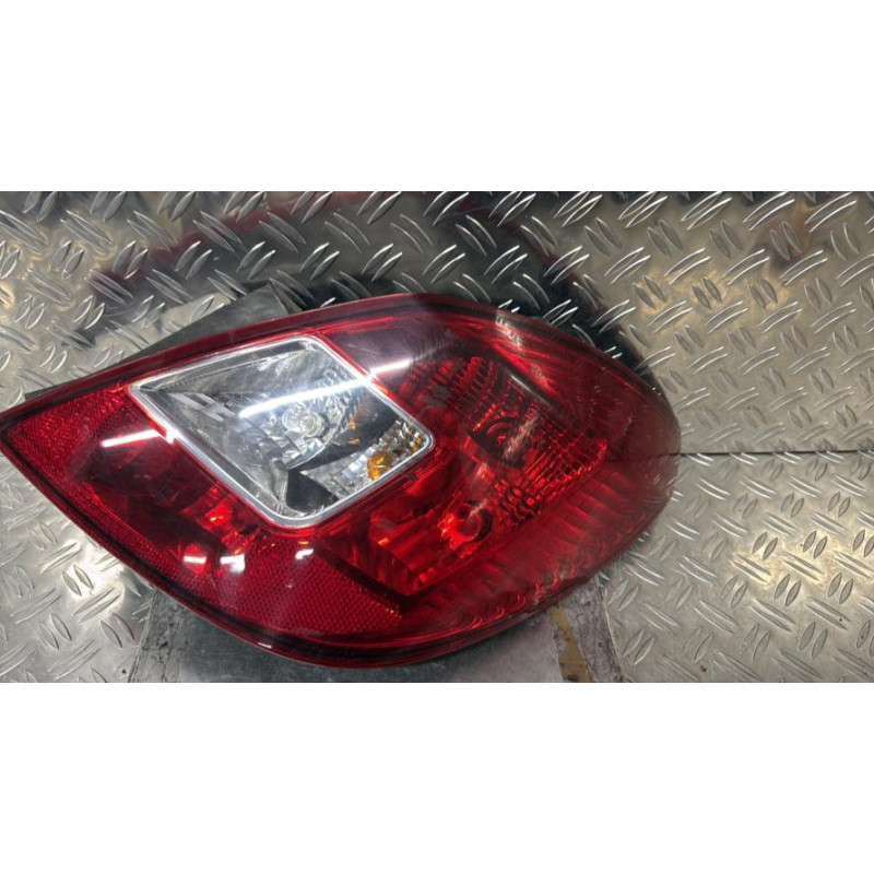 Feu arriere principal droit (feux) OPEL CORSA D