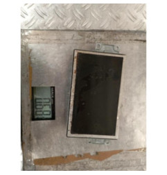 Ecran GPS PEUGEOT 407 Photo n°1