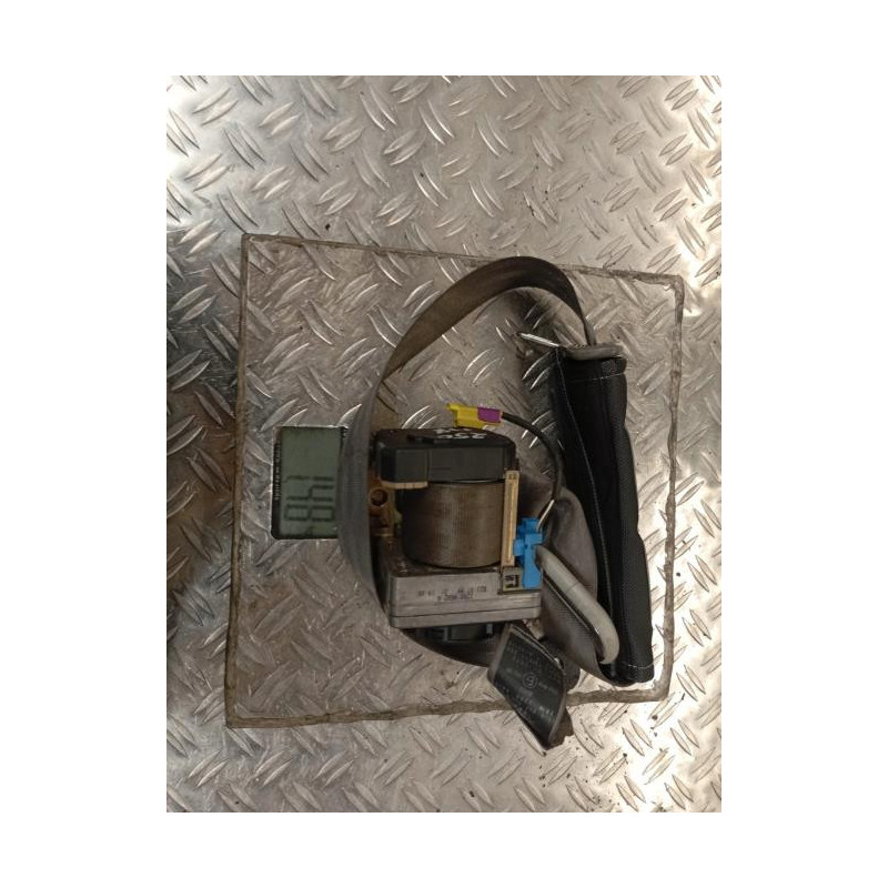 Ceinture avant droit VOLKSWAGEN GOLF 4