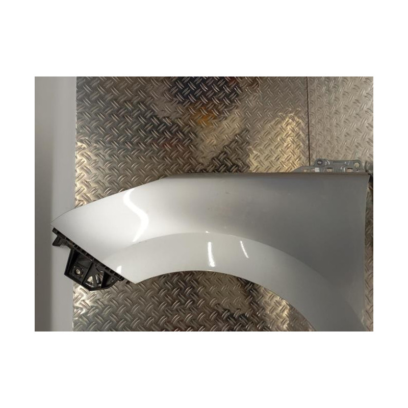 Aile avant gauche PEUGEOT 5008 1