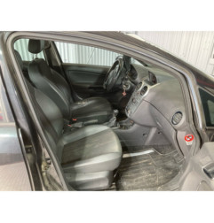 Volant OPEL CORSA D Photo n°4