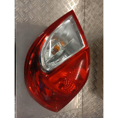 Feu arriere principal droit (feux) RENAULT CLIO 3 Photo n°1