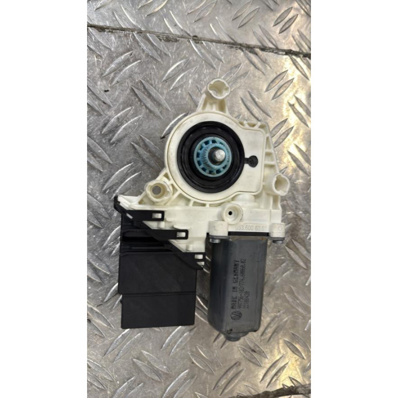 Moteur leve vitre arriere droit VOLKSWAGEN GOLF 6