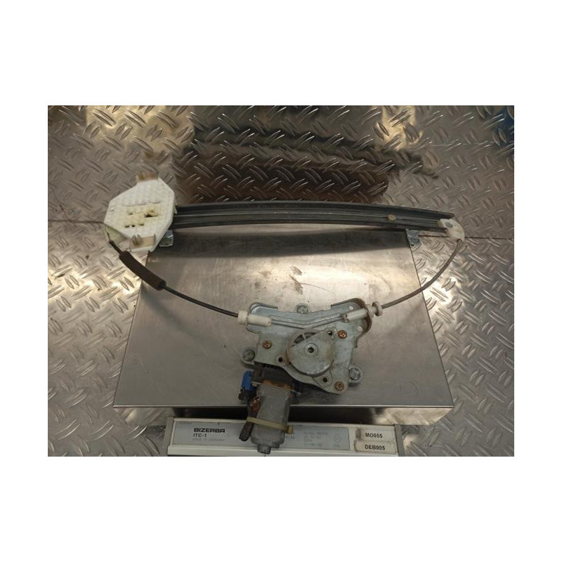 Moteur leve vitre arriere gauche CHEVROLET CAPTIVA