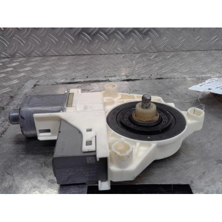 Moteur leve vitre arriere droit PEUGEOT 407 Photo n°1