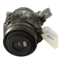 Compresseur clim TOYOTA HI-ACE 2 Photo n°7