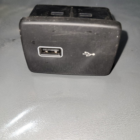 Prise port USB CITROEN JUMPER 3 Photo n°1