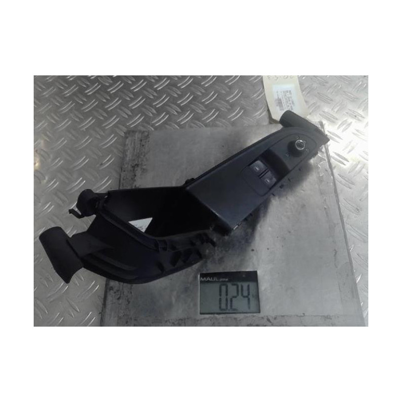 Interrupteur de leve vitre avant gauche AUDI A5 1