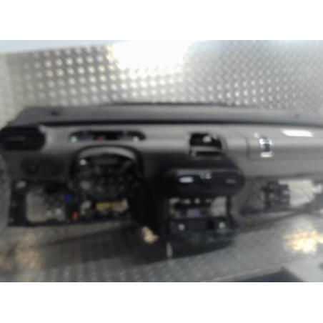 Planche de bord complete CITROEN C4 CACTUS Photo n°1