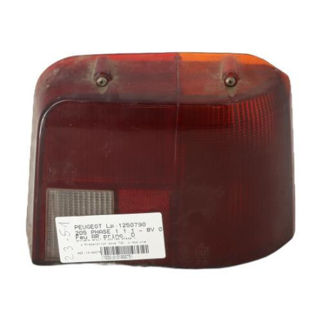 Feu arriere principal droit (feux) PEUGEOT 205 Photo n°1