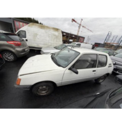 Feu arriere principal droit (feux) PEUGEOT 205 Photo n°14