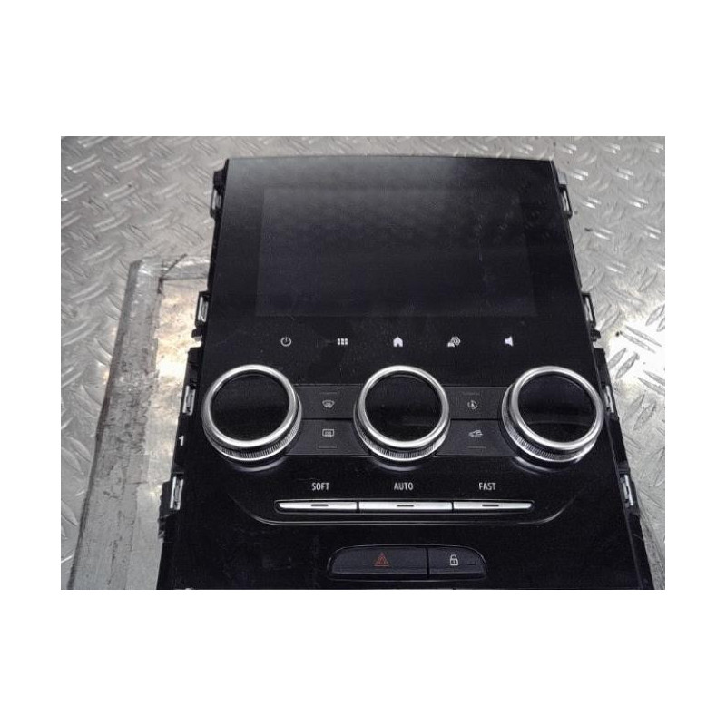 Ecran GPS RENAULT MEGANE 4