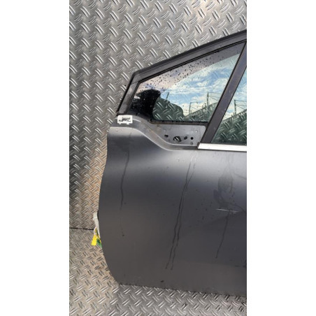Porte avant gauche PEUGEOT 208 1