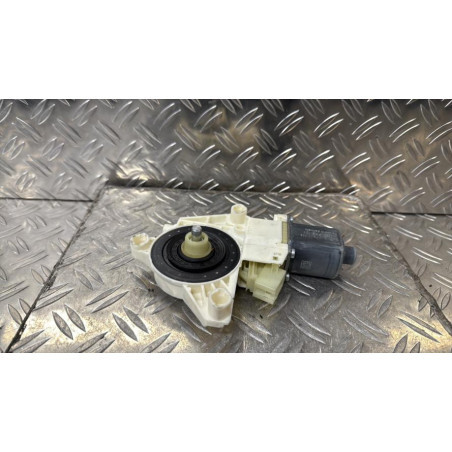 Moteur leve vitre arriere gauche MERCEDES CLASSE C 204