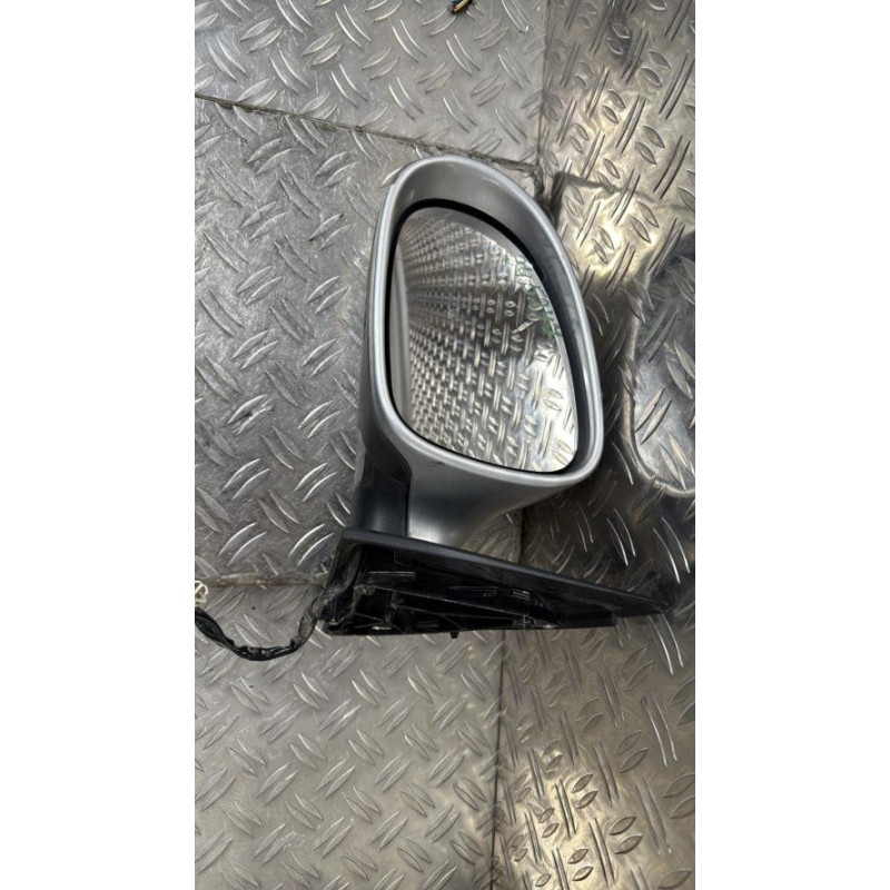 Retroviseur gauche VOLKSWAGEN PASSAT 5