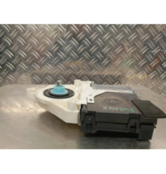 Moteur leve vitre avant gauche VOLKSWAGEN PASSAT 5 Photo n°3