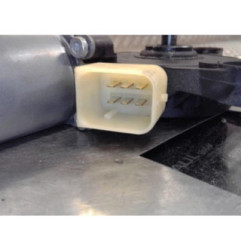 Moteur leve vitre avant droit MERCEDES VITO 639 Photo n°6