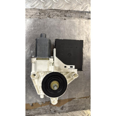 Moteur leve vitre arriere droit AUDI A3 2 Photo n°1