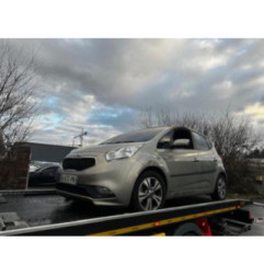 Moteur KIA VENGA Photo n°8