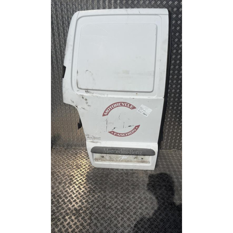 Porte arriere gauche MERCEDES VITO 638