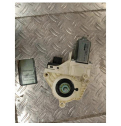 Moteur leve vitre arriere droit AUDI A6 3 Photo n°1