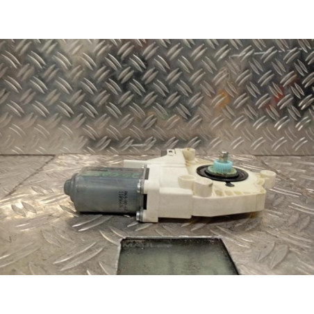 Moteur leve vitre arriere gauche AUDI A6 3