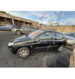 Feu arriere principal gauche (feux) PEUGEOT 206 Photo n°15