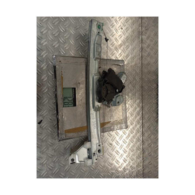 Moteur leve vitre avant droit PEUGEOT 308 1 SW
