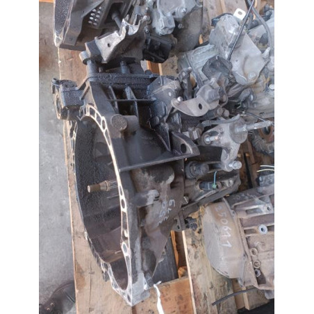 Boite de vitesses PEUGEOT 5008 1 Photo n°1