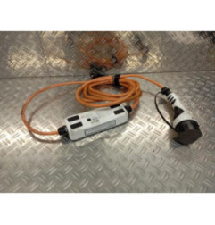 Chargeur (Voiture électrique) KIA XCEE-D Photo n°4