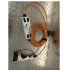 Chargeur (Voiture électrique) KIA XCEE-D Photo n°5