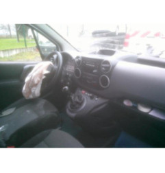 Boitier servitude moteur (BSM) PEUGEOT PARTNER 2 Photo n°8