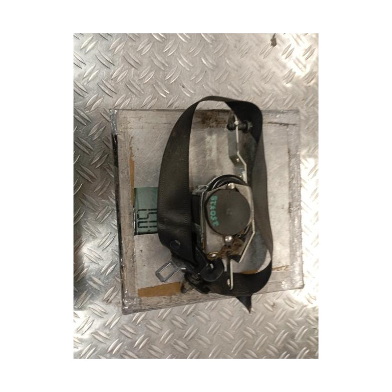 Ceinture avant gauche OPEL AGILA A