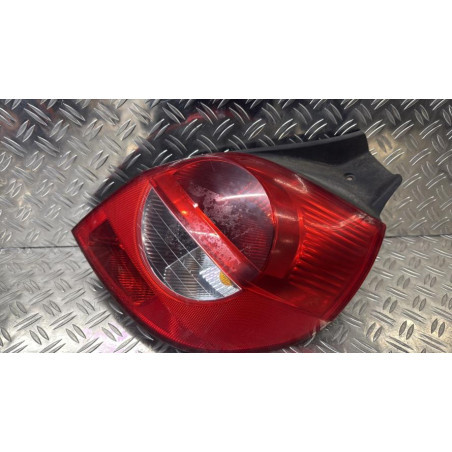 Feu arriere principal droit (feux) RENAULT CLIO 3 Photo n°1