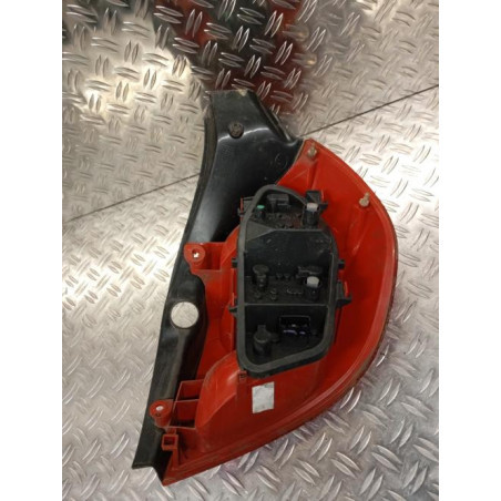 Feu arriere principal gauche (feux) RENAULT CLIO 3