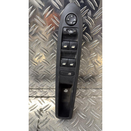 Interrupteur de leve vitre avant gauche CITROEN C4 2