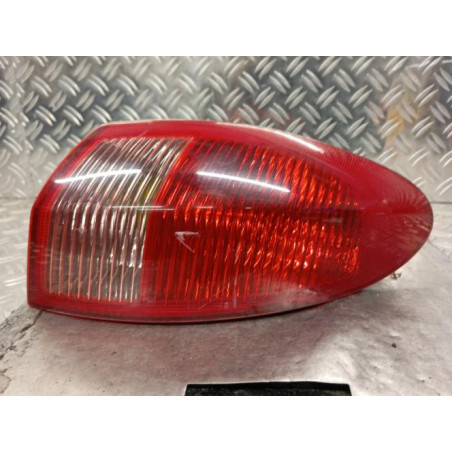 Feu arriere principal droit (feux) ALFA ROMEO 147 Photo n°1