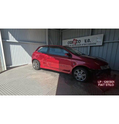 Capot FIAT STILO Photo n°9