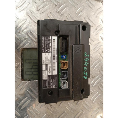 Ecran GPS RENAULT CLIO 4