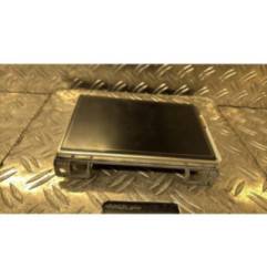 Ecran GPS PEUGEOT 208 1