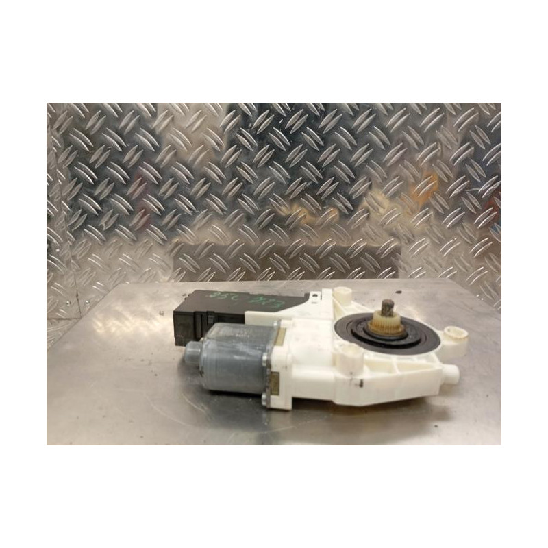 Moteur leve vitre avant droit PEUGEOT 407