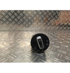 Commande de phare VOLKSWAGEN POLO 5 Photo n°1